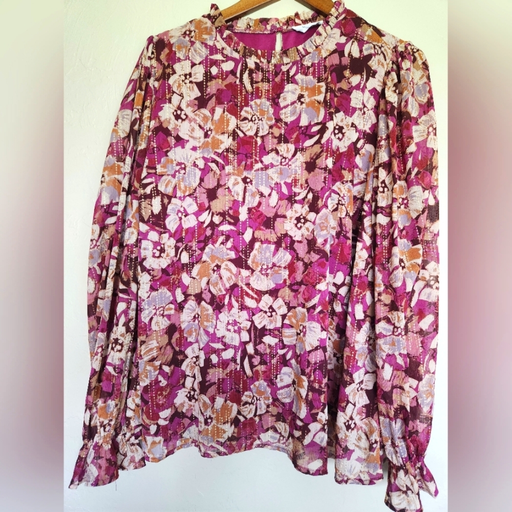 Emily Wonder Women's Floral Blouse
